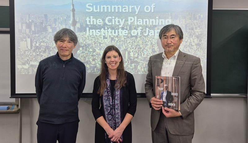 Claire was given a presentation about the Japanese planning system and CPIJ’s history and current work priorities